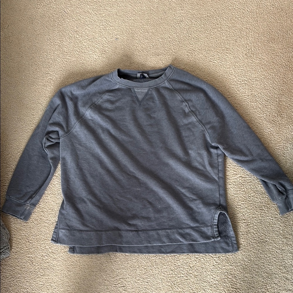 Gray Long Sleeve Sweatshirt